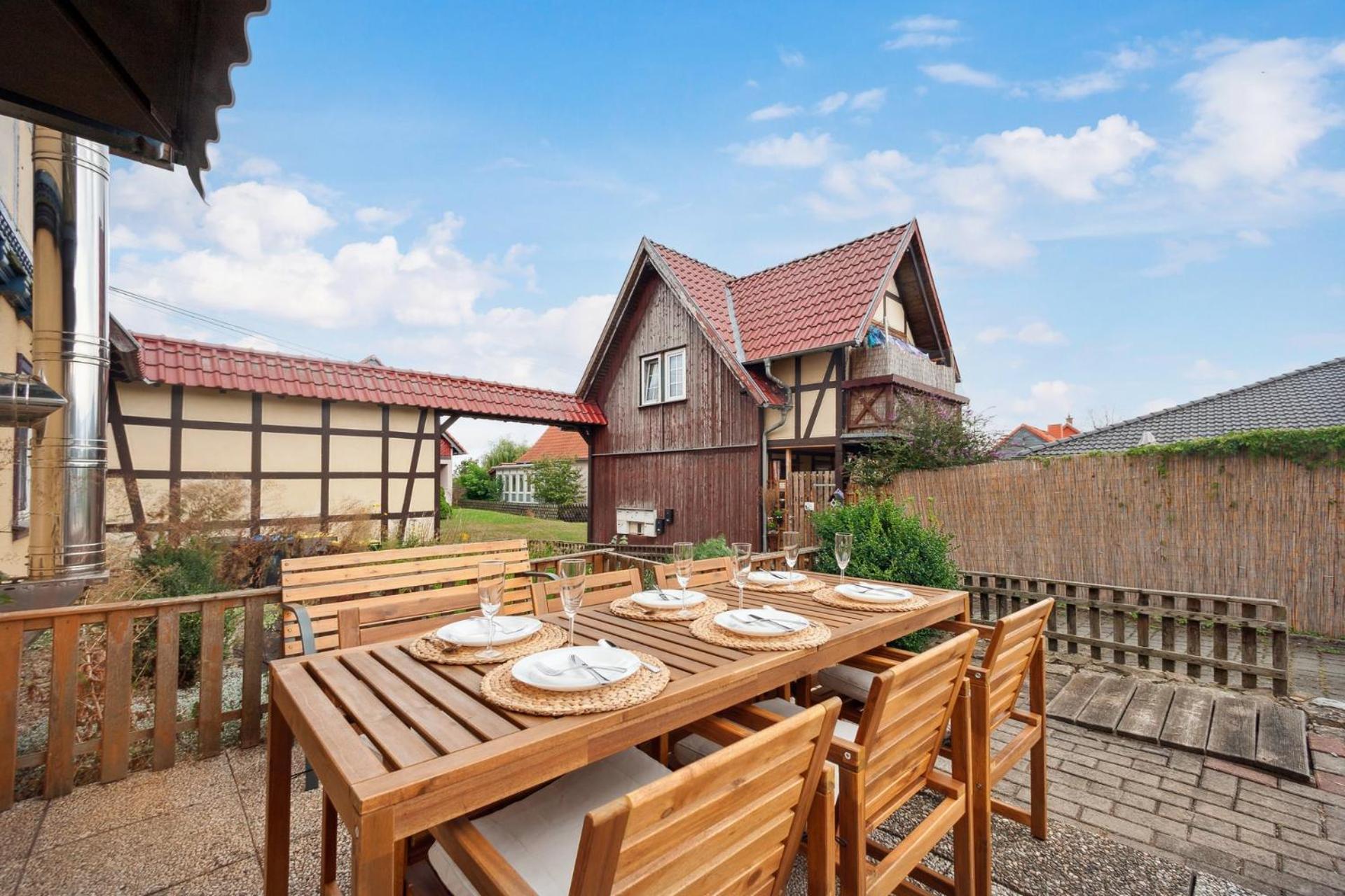 Apartment Am Hainich - 6 Personen, King-size-betten, Netflix, Nationalpark *