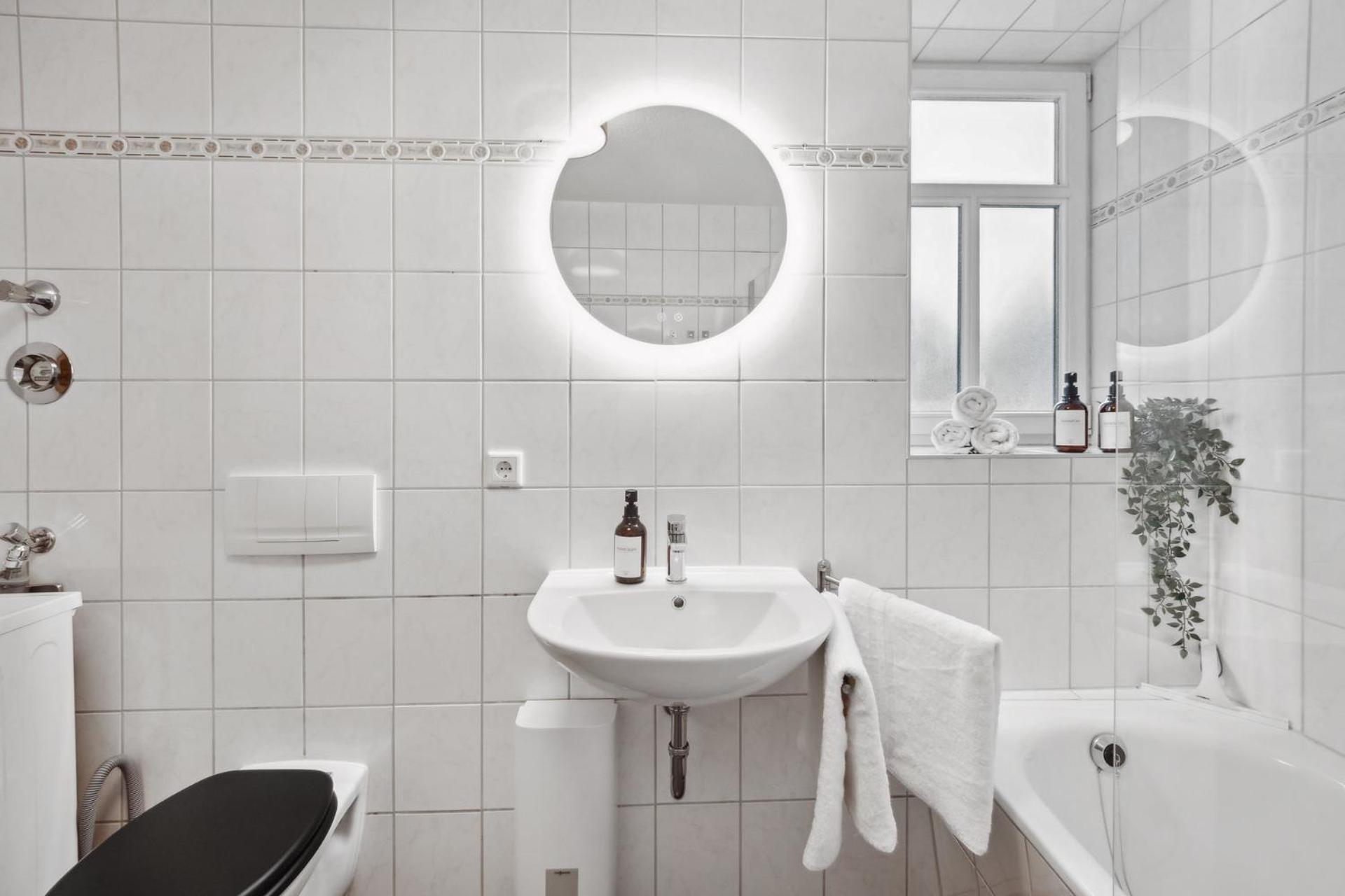 Apartment Am Hainich - 6 Personen, King-size-betten, Netflix, Nationalpark *